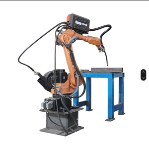 Chiều dài cánh tay robot 6 trục 1600mm Máy hàn robot công nghiệp tự động